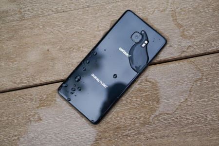 سامسونج ترسل تحديث أخير لهاتف Note 7 يمنعه من إعادة شحن البطارية